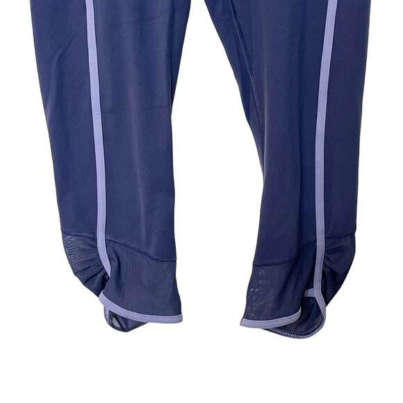 Welcome to my closet!This item has sold. - Picture 5 of 10